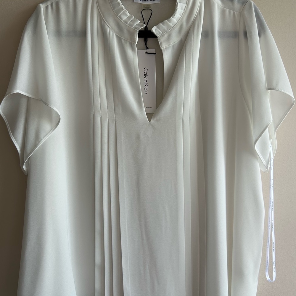Calvin Klein Women's White Pleated Top NWT